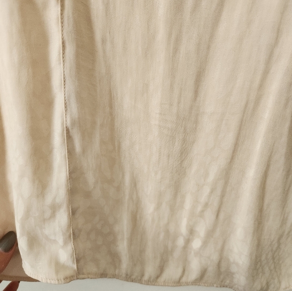 Banana Republic beige blouse size S - Picture 4 of 4